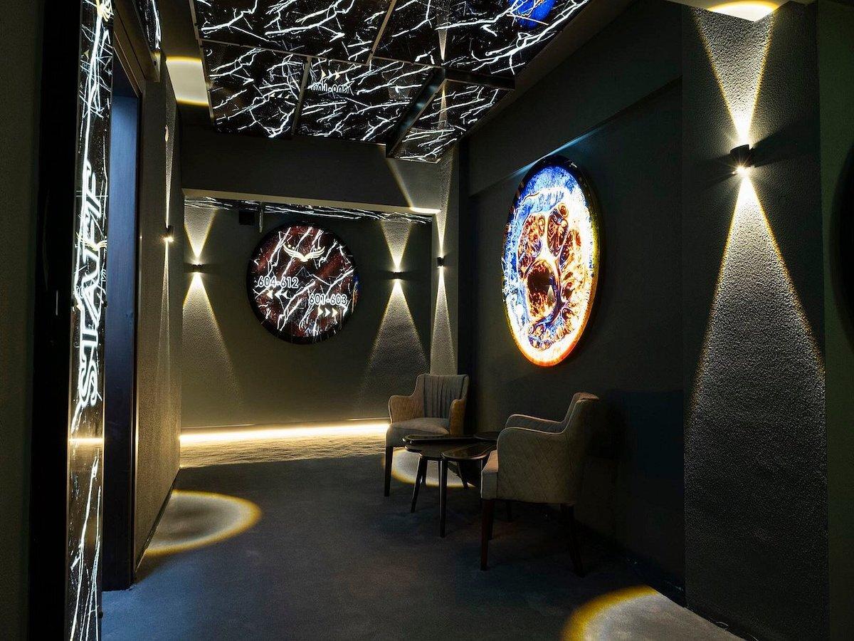 Duqqan Deluxe Hotel / Duqqan Deluxe Hotel