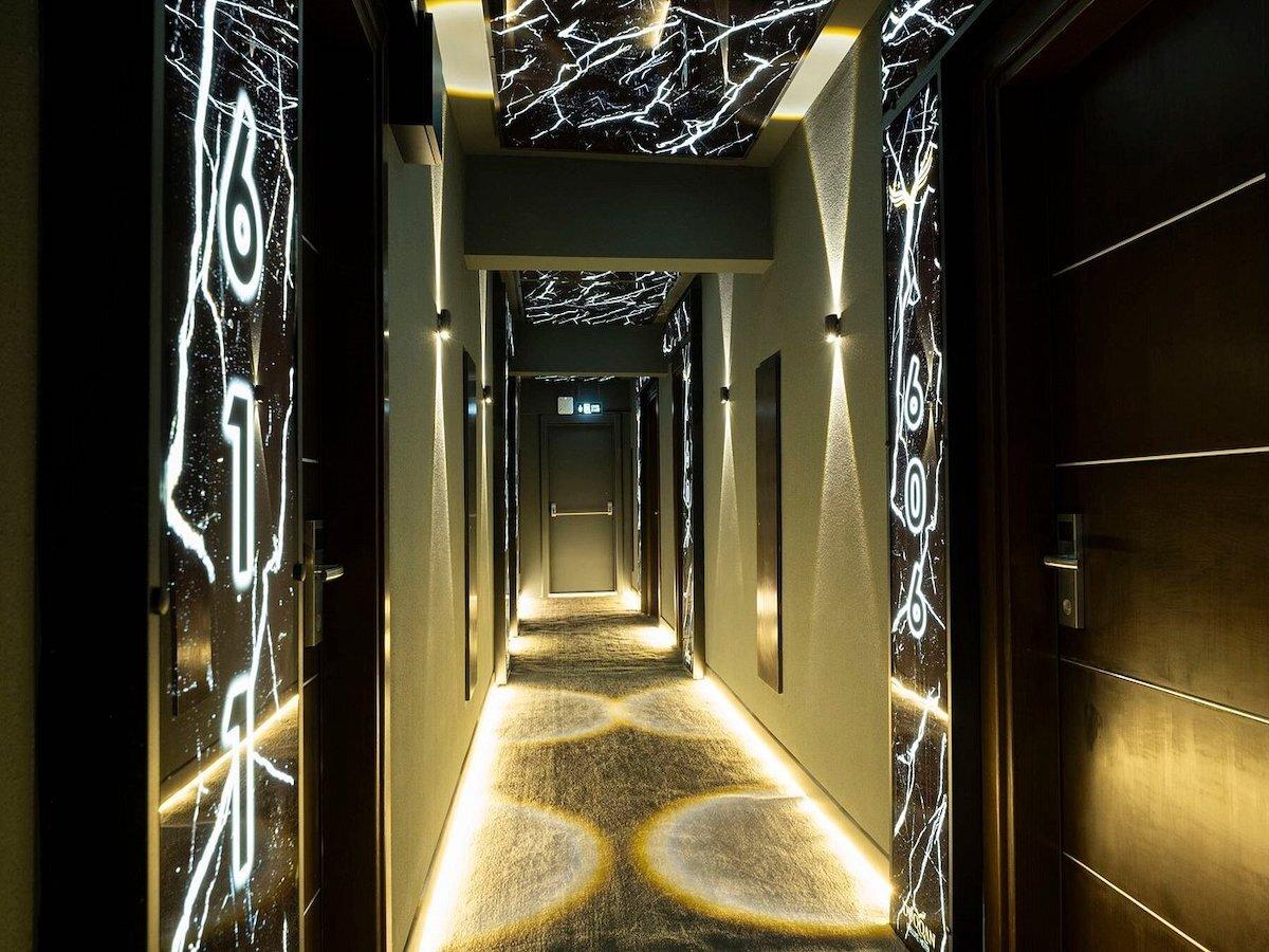 Duqqan Deluxe Hotel / Duqqan Deluxe Hotel