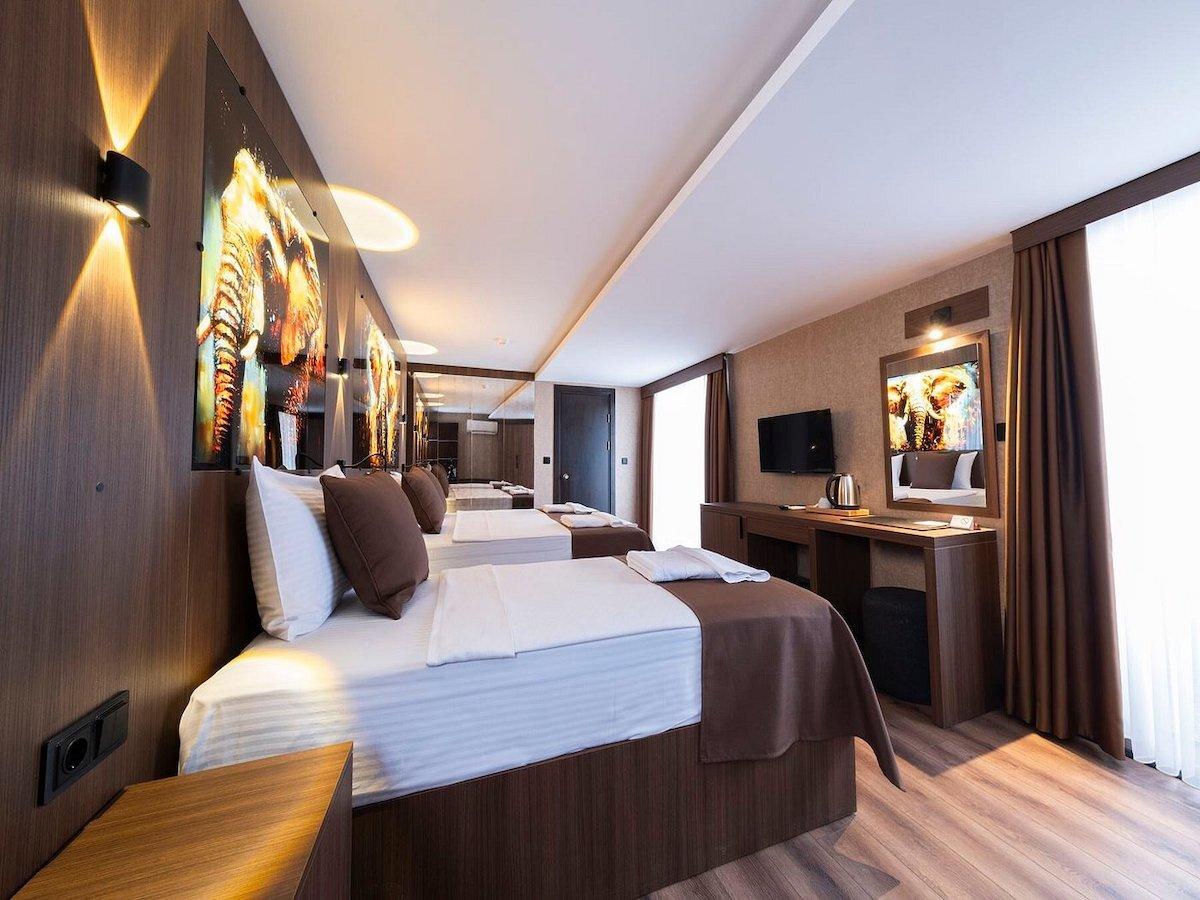 Duqqan Deluxe Hotel / Duqqan Deluxe Hotel