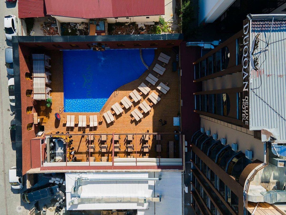 Duqqan Deluxe Hotel / Duqqan Deluxe Hotel