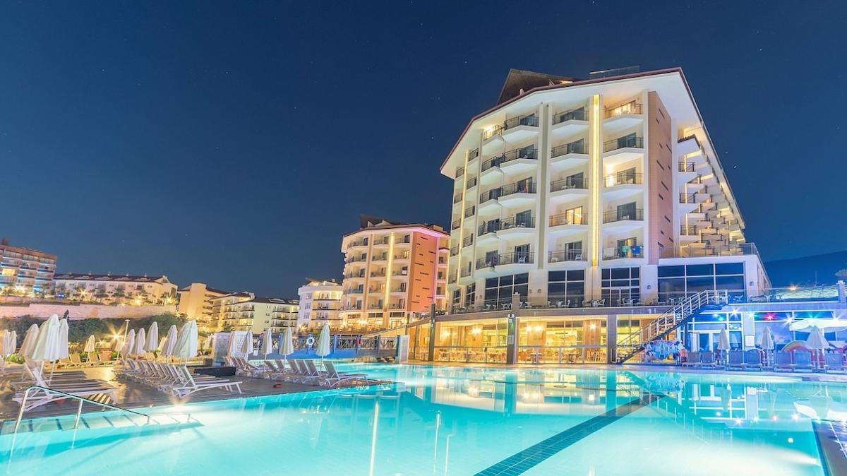 Ramada Resort By Wyndham Kusadasi & Golf / Ramada Resort By Wyndham Kusadasi & Golf