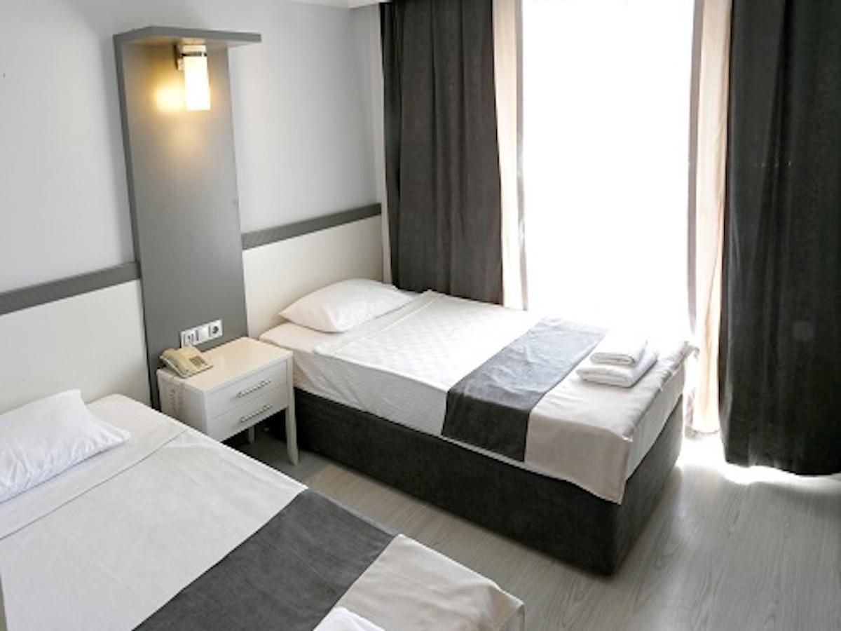 Roxx Royal Hotel / Roxx Royal Hotel