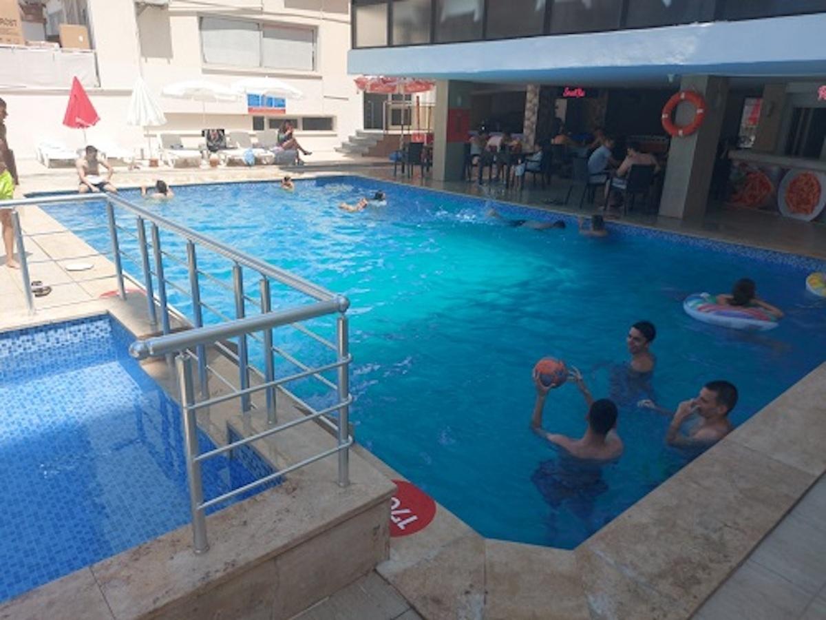 Roxx Royal Hotel / Roxx Royal Hotel