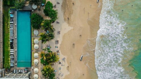 PARADISE BEACH CLUB