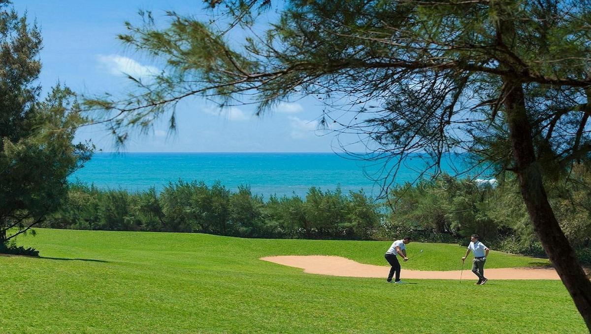 Shangri La Resort & Spa / Shangri La Resort & Spa
