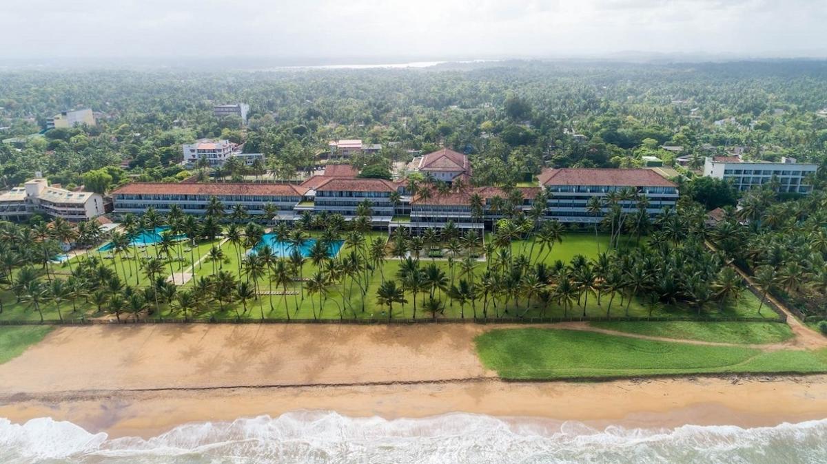 The Blue Water Hotel And Spa / The Blue Water Hotel And Spa