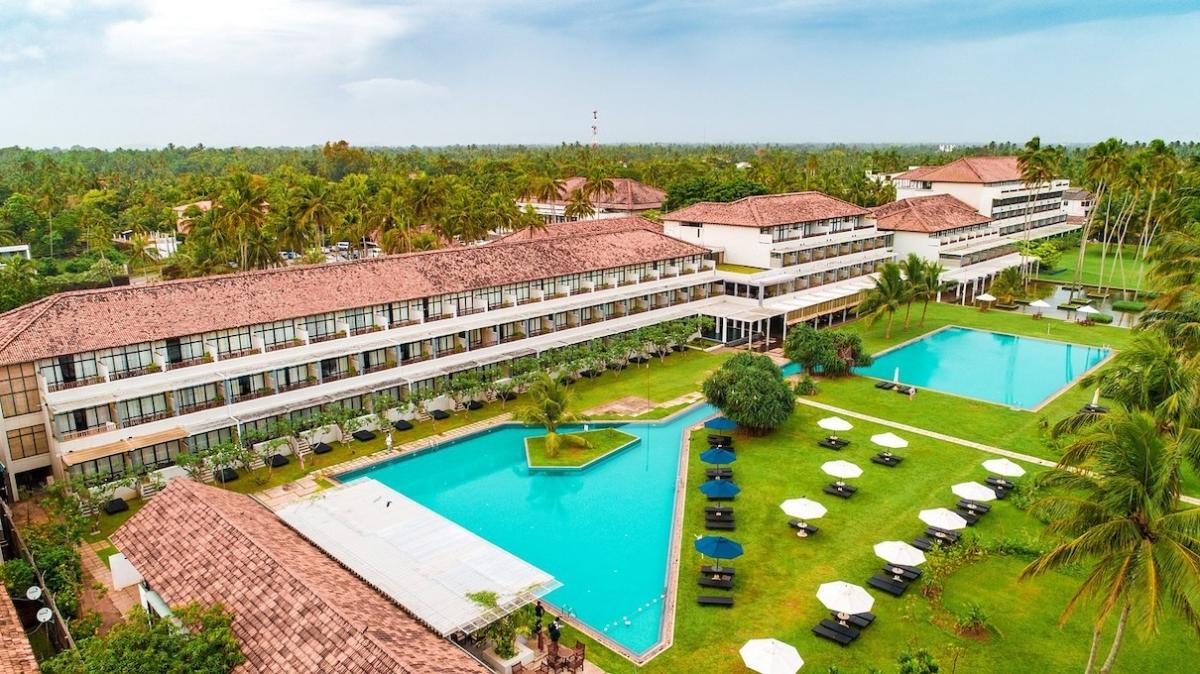 The Blue Water Hotel And Spa / The Blue Water Hotel And Spa