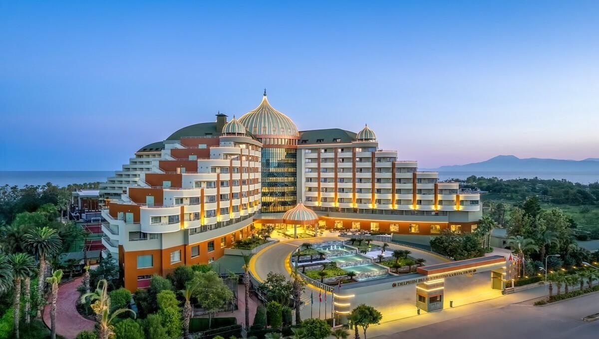 Delphin Palace Resort Hotel / Delphin Palace Resort Hotel