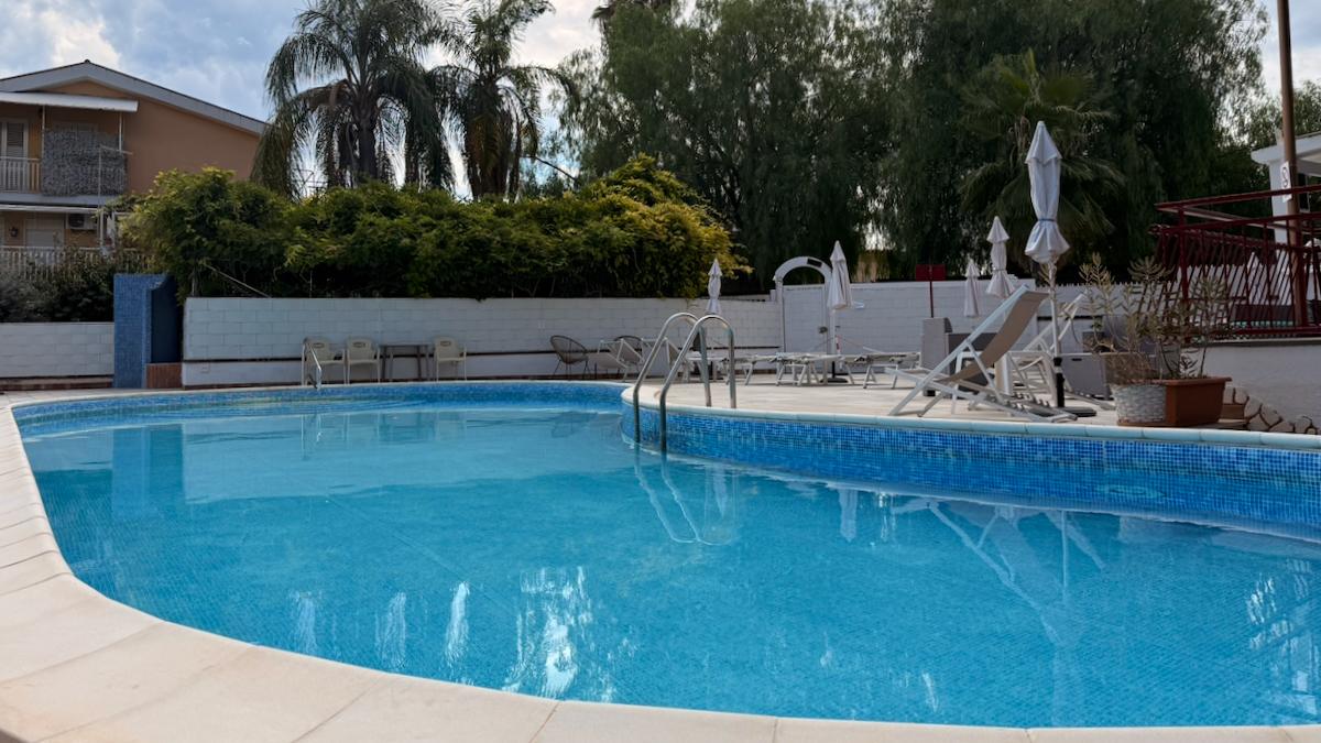 Hotel Alexander / Hotel Alexander