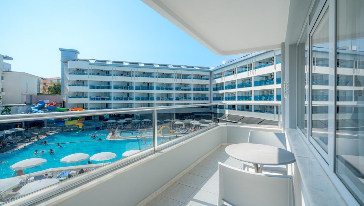 Avena Resort And Spa Hotel / Avena Resort And Spa Hotel