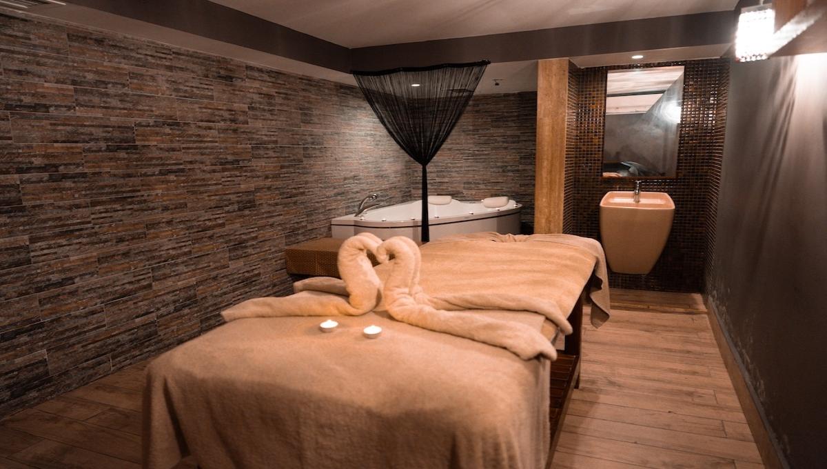 Avena Resort And Spa Hotel / Avena Resort And Spa Hotel