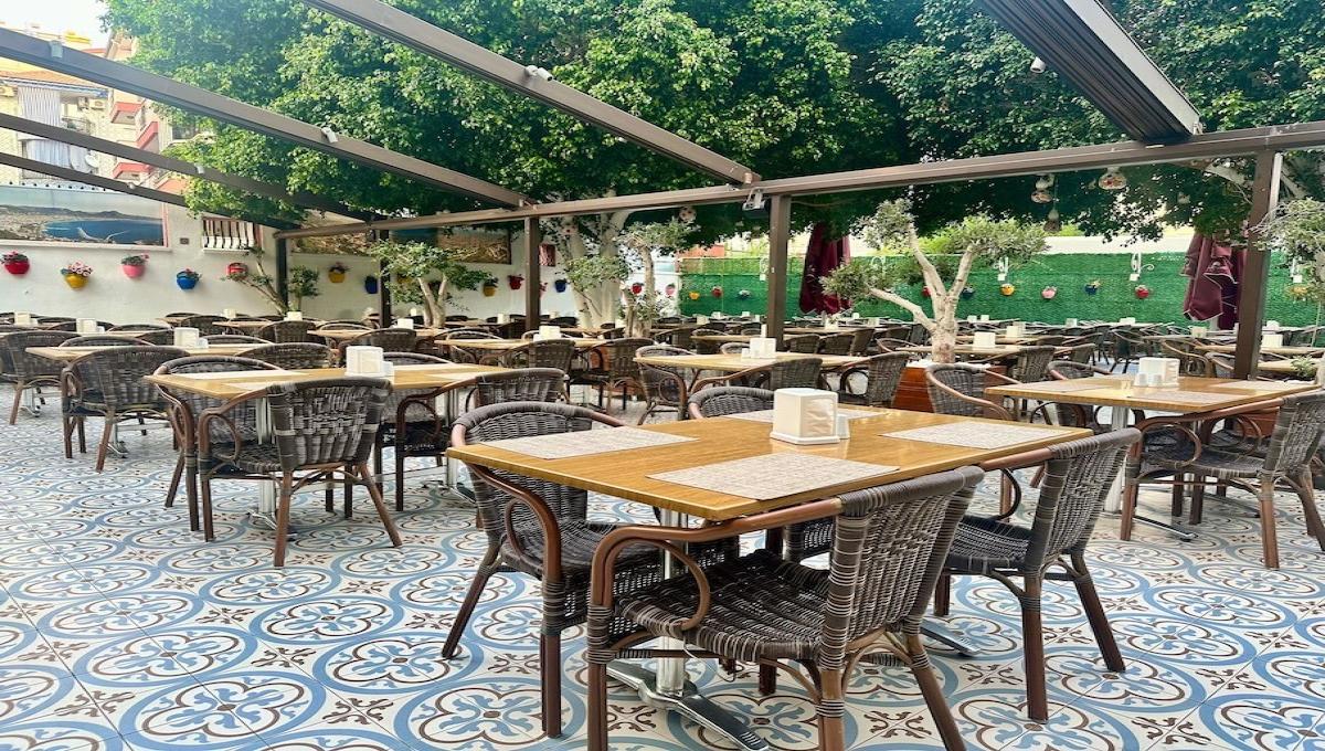 Blue Wave Suite Hotel / Blue Wave Suite Hotel