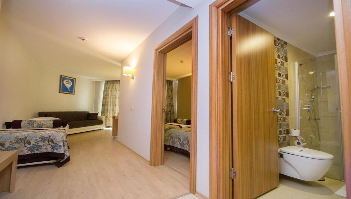 Blue Wave Suite Hotel / Blue Wave Suite Hotel