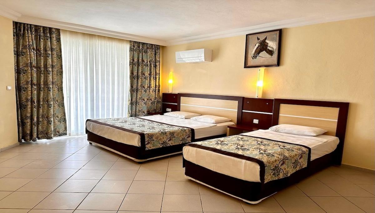 Blue Wave Suite Hotel / Blue Wave Suite Hotel