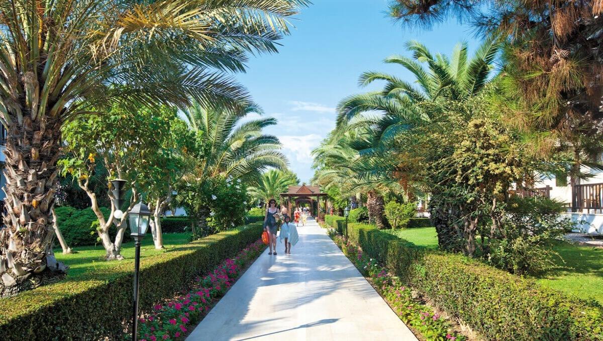 Club Nena / Club Nena