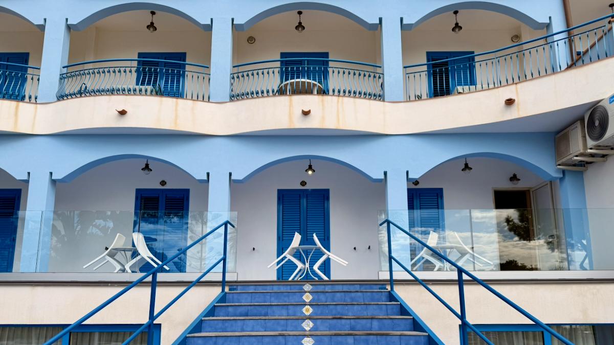 Hotel Kalos / Hotel Kalos