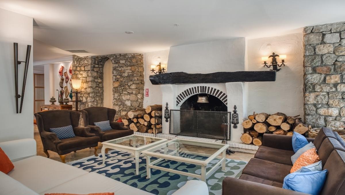 Marti La Perla / Marti La Perla