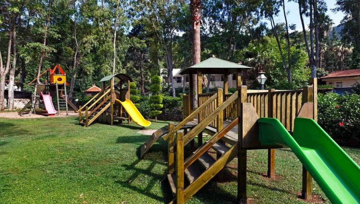 Marti Resort / Marti Resort