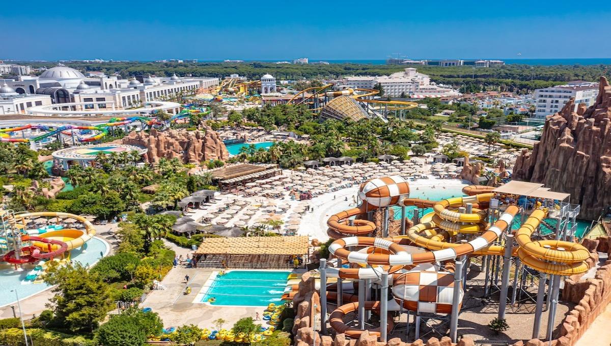 The Land Of Legends Kingdom Hotel / The Land Of Legends Kingdom Hotel