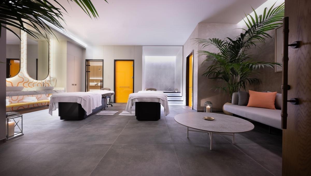 The Land Of Legends Nickelodeon Hotel / The Land Of Legends Nickelodeon Hotel