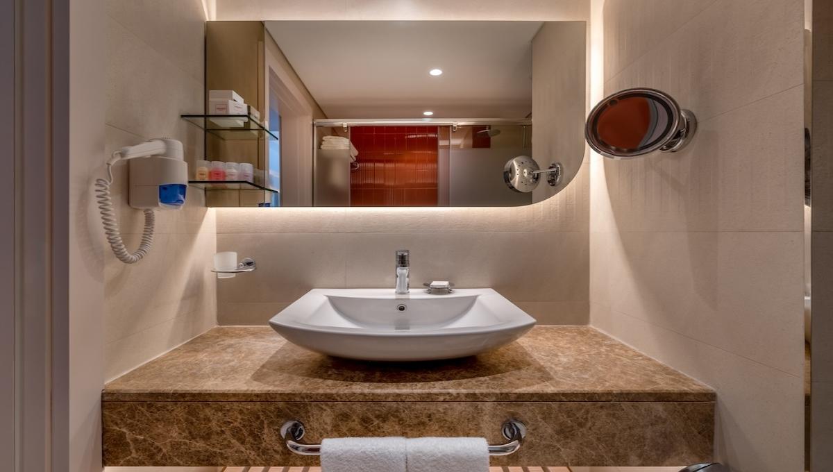 Trendy Palm Beach Adults Only 16+ / Trendy Palm Beach Adults Only 16+