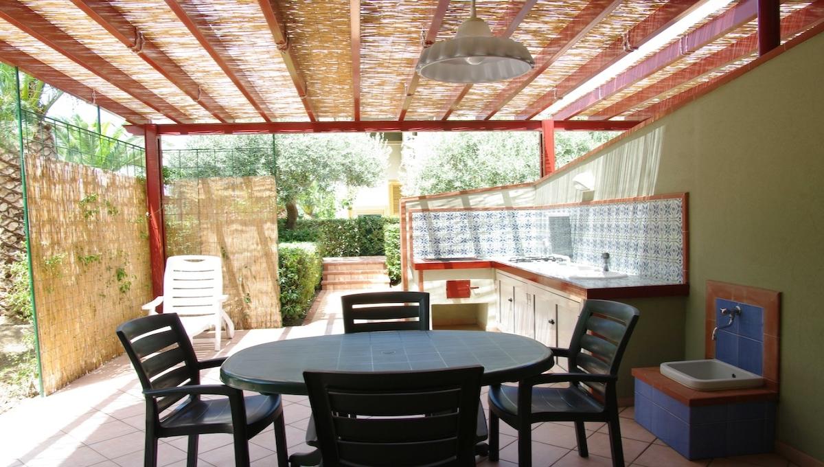 Fontana Barone Residence / Fontana Barone Residence