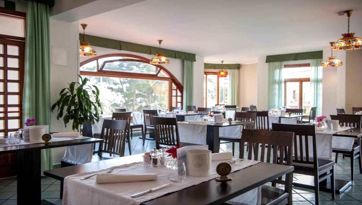 Hotel Baia Del Capitano / Hotel Baia Del Capitano