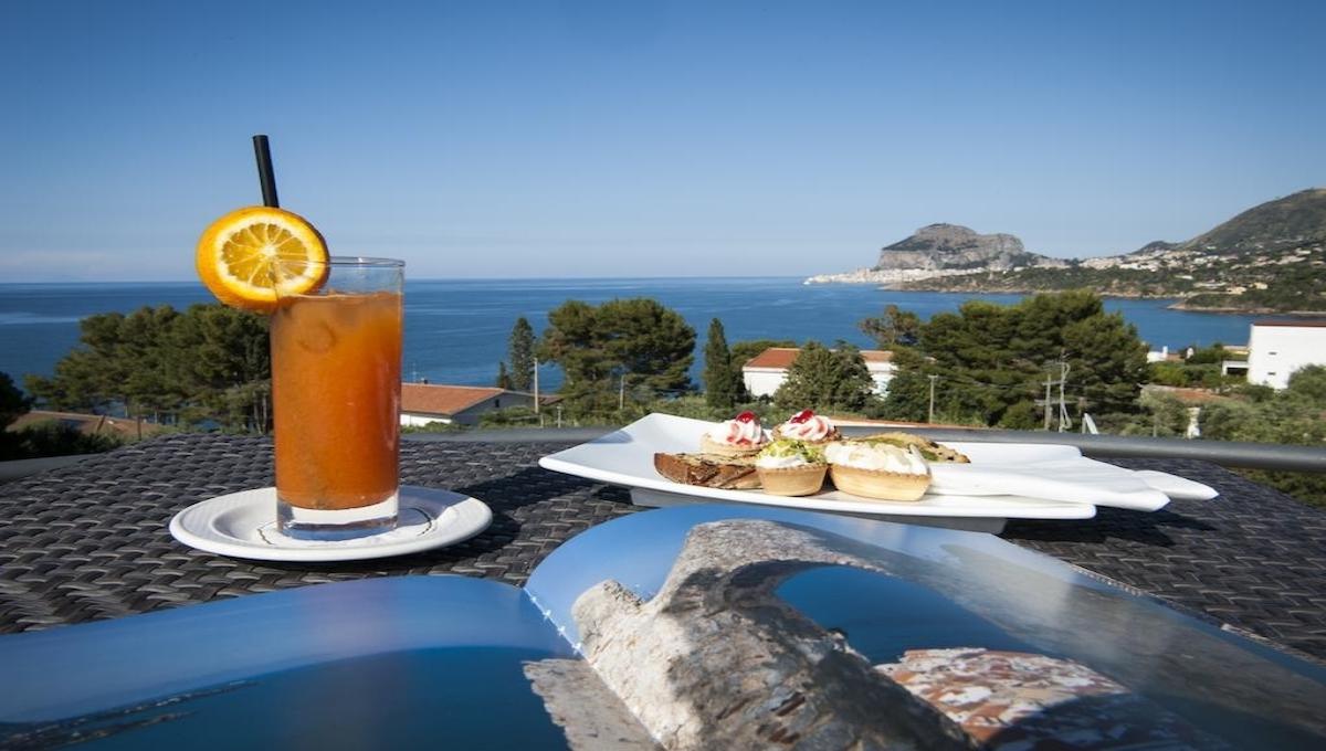 Hotel Baia Del Capitano / Hotel Baia Del Capitano