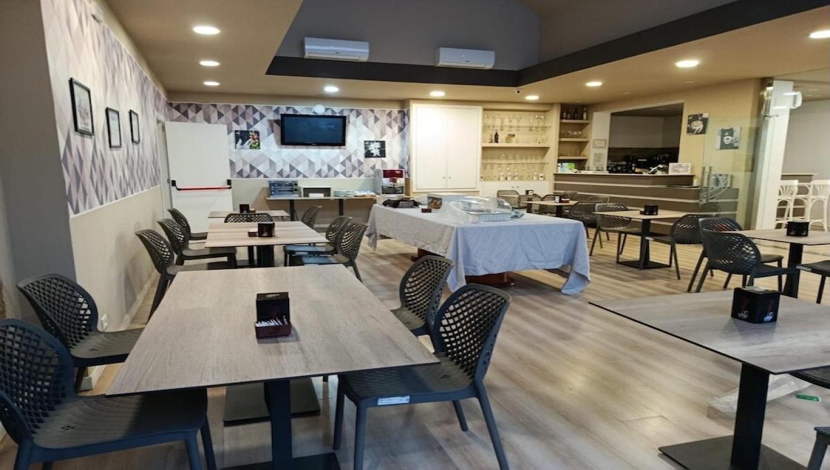 Hotel Elite / Hotel Elite