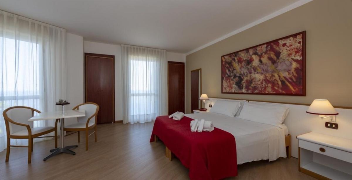 Hotel Torre Normanna / Hotel Torre Normanna