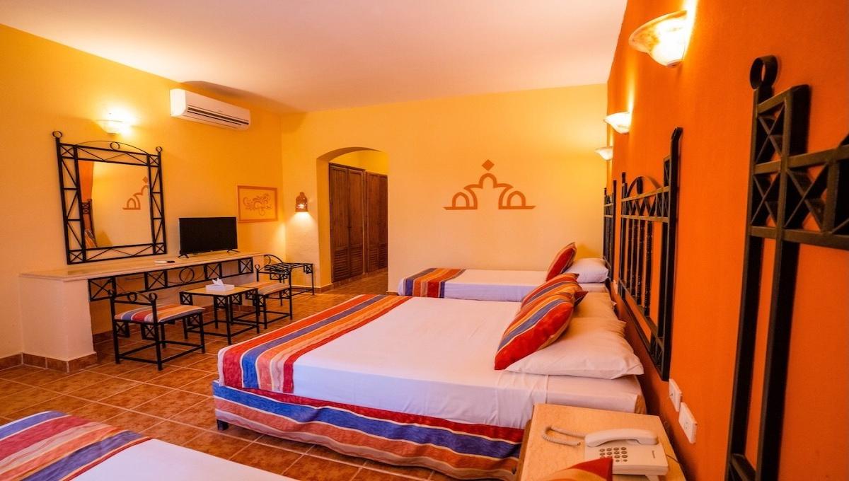 Protels Crystal Beach Resort / Protels Crystal Beach Resort