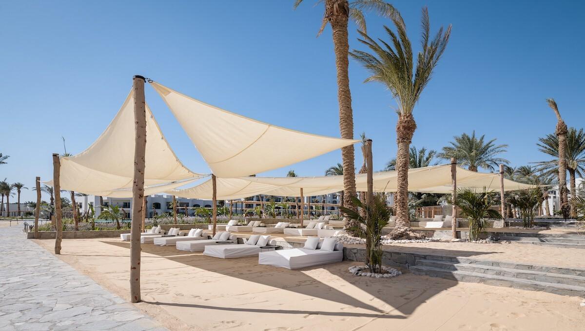 Serry Beach Resort / Serry Beach Resort