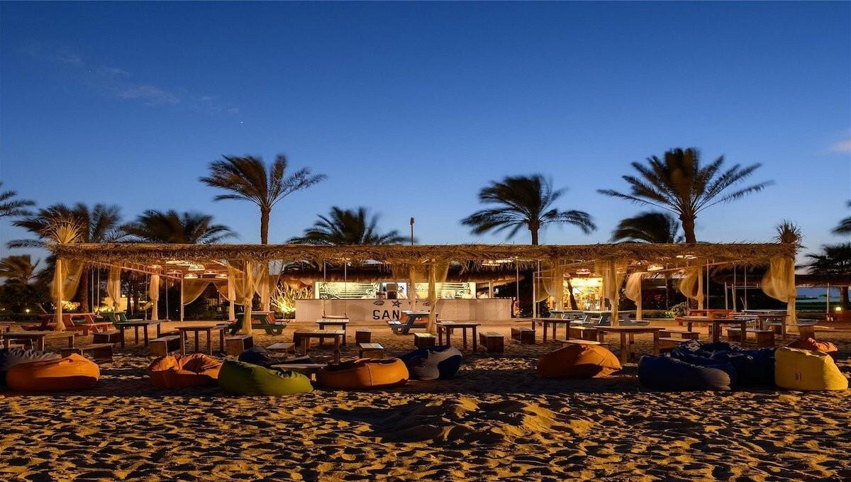 Desert Rose Resort / Desert Rose Resort